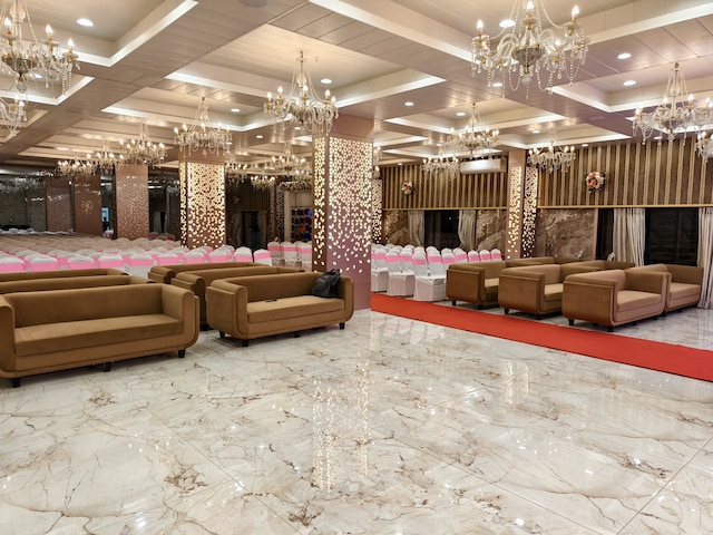 Aashirwad Banquets Thakur Village Kandivali East | Banquet Halls