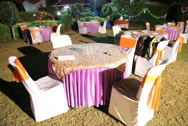 Amulya Garden Restaurant | Banquet Halls