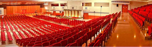 Camelot Hotel | Veg Banquet Halls in Alleppey