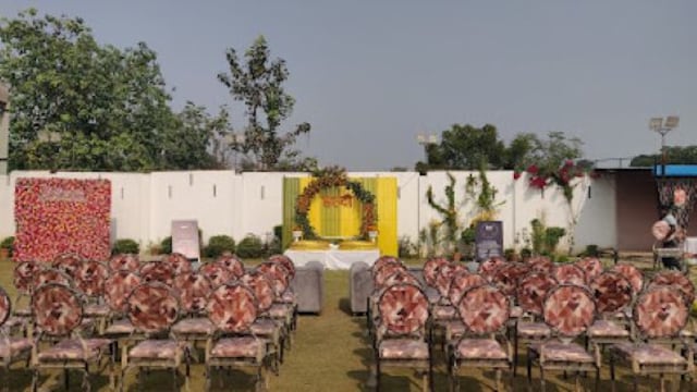 DownTown Banquet And Lawns | Banquet Halls