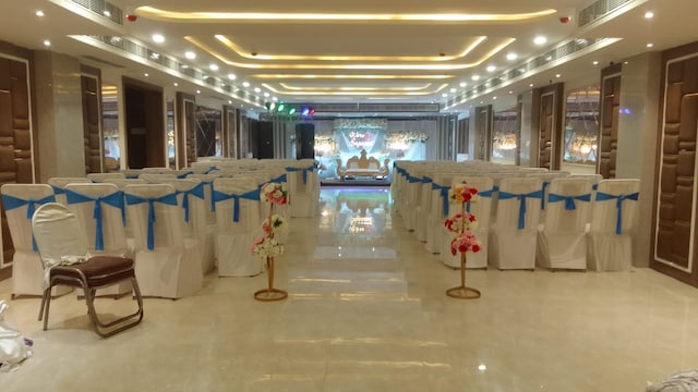 Familia Hotel and Banquets | Birthday Party Halls in Alambagh, Lucknow