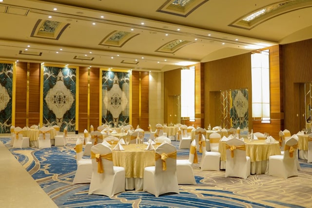 Fortune Park Orange Hotel | Banquet Halls in Sidhrawali, Gurugram