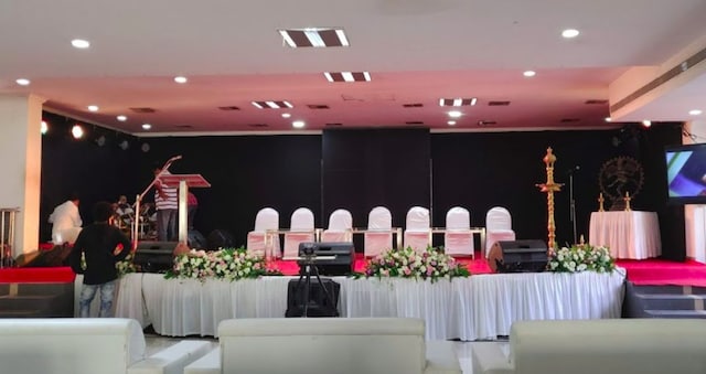 Gayathri Kalyana Mandapam | Banquet Halls