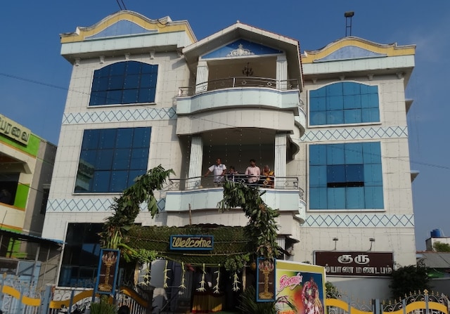 Guru Marriage Hall | Banquet Halls