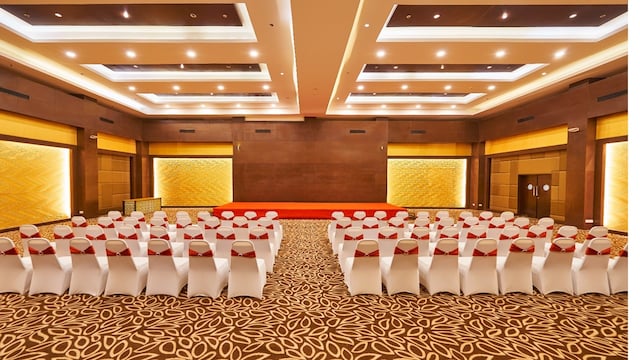 Hotel Halez | Birthday Party Halls in Sholinganallur, Chennai