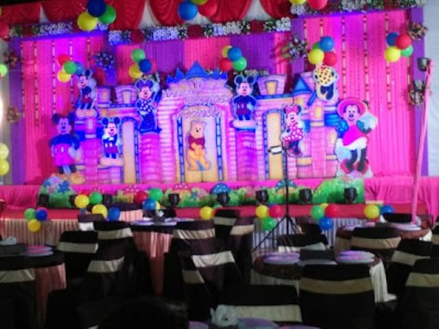 Hotel Praveen International | Banquet Halls
