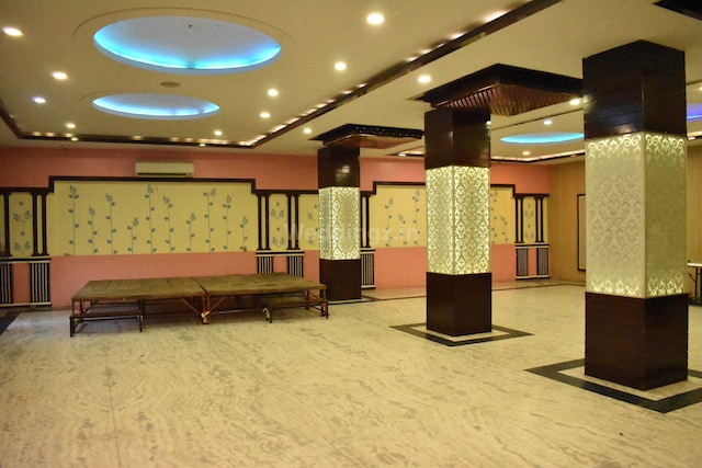 Hotel Rameshwaram Vatika | Banquet Halls