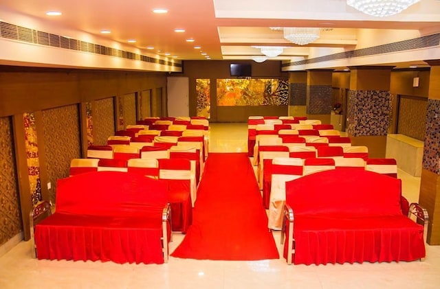 Hotel Vaibhav Inn | Banquet Halls