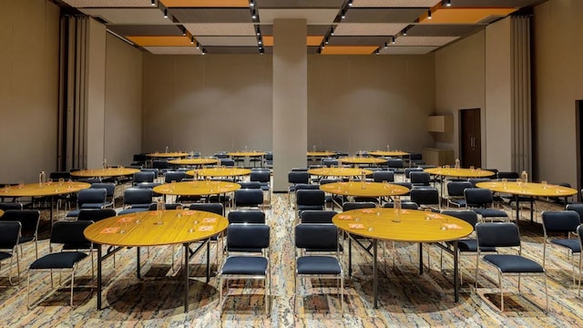 Ibis | Luxury Wedding Halls & Hotels in Thane West, Mumbai