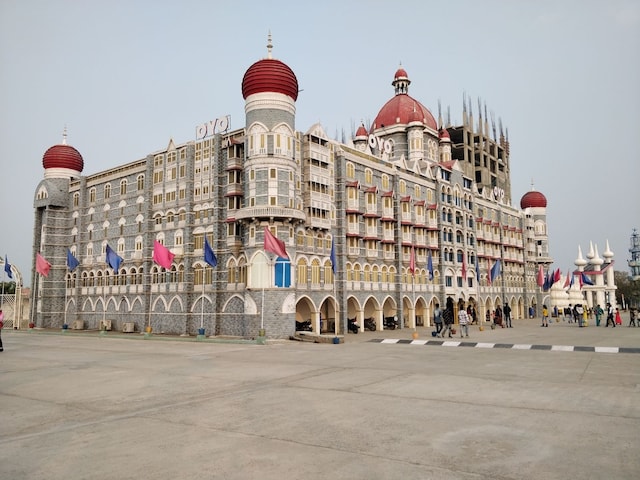 People's World | Banquet Halls