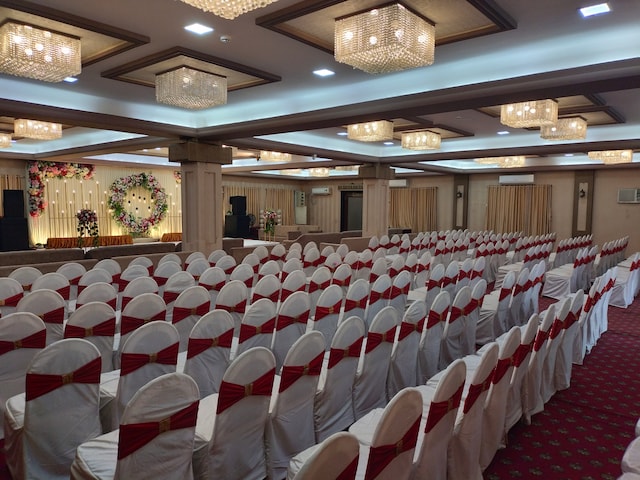 Royal Court Banquet Hall | Wedding Venues & Marriage Halls in Dahisar West, Mumbai