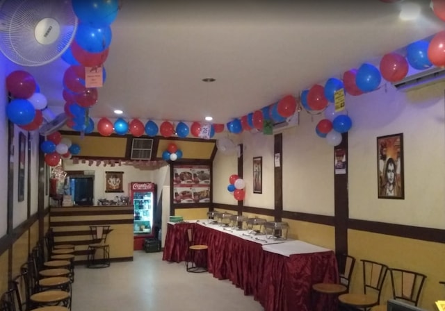 Santushti Vegetarian Restaurant | Banquet Halls