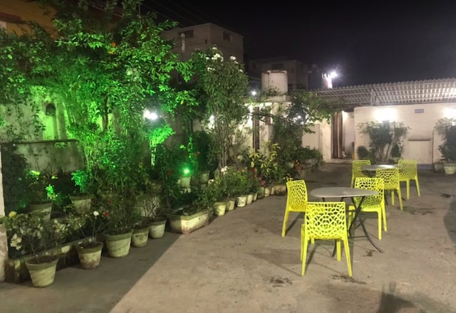 Sanvi Restaurant | Banquet Halls