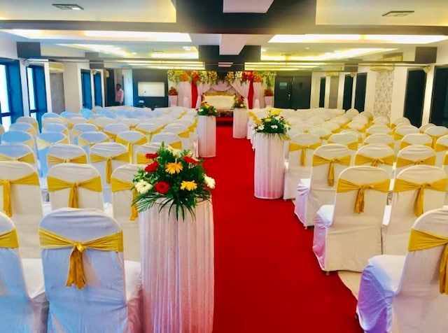 Seasons Banquets | Party Halls and Function halls in Mumbai