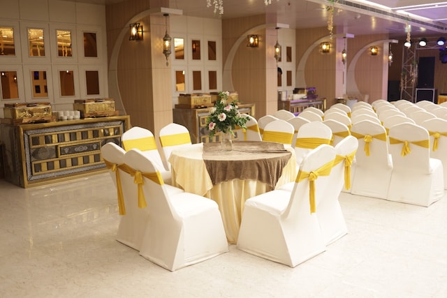 Sethi Grand Hotel | Corporate Events & Cocktail Party Venue Hall in Alambagh, Lucknow