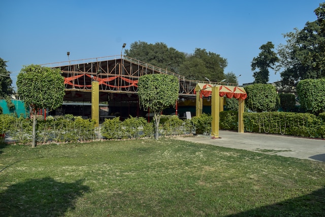 Shiv Vatika Marriage Hall | Banquet Halls