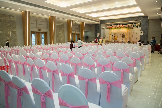 Vanita Samaj Hall | Banquet Halls