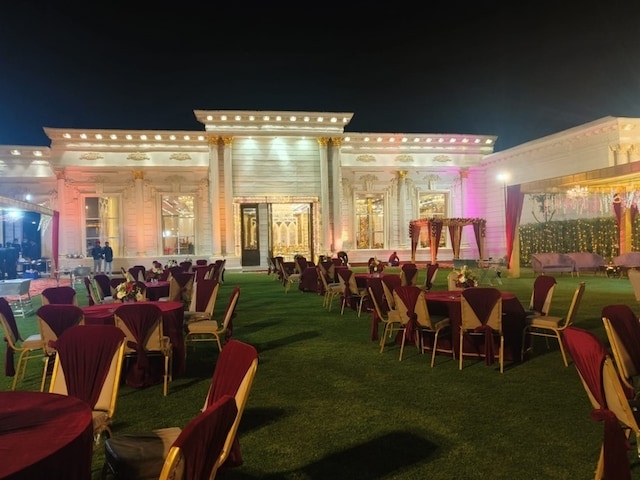 Weddingz Banquet Company Serviced Le Luxe Banquet and Farm | Marriage Halls in Gwal Pahari, Gurugram